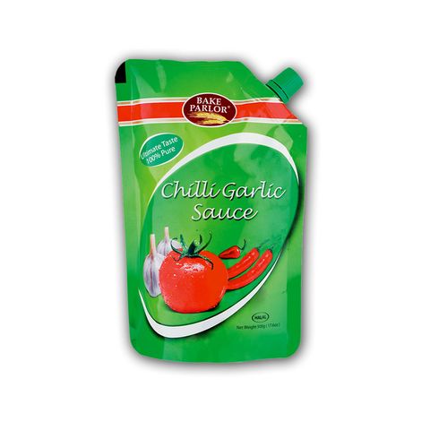 Bake Parlor Chilli Garlic Pouch 400gm – spicy & flavorful delight